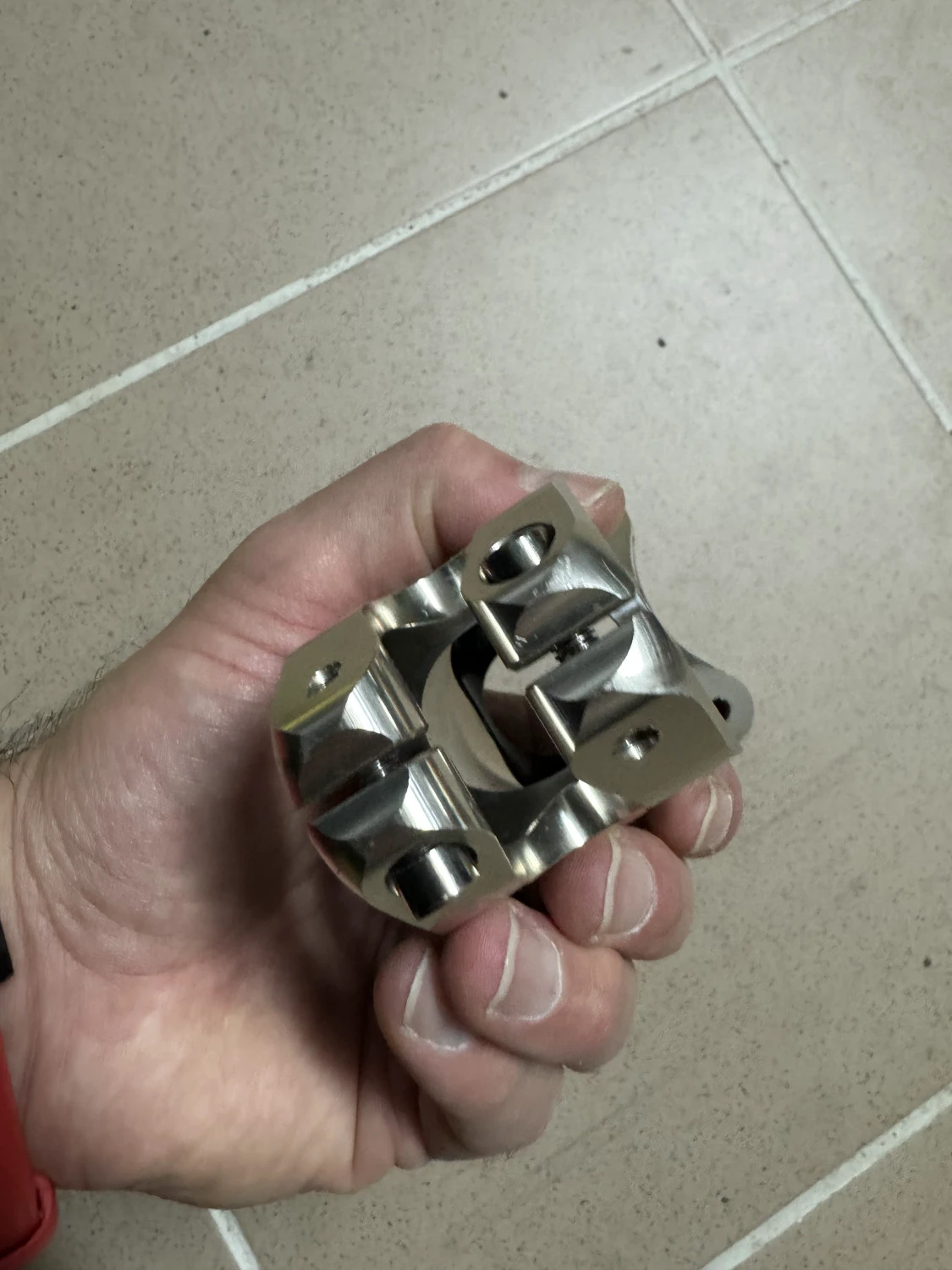 4. Pipa Tija ghidon Easton 31,8/50, 138 gr, aluminiu-negru