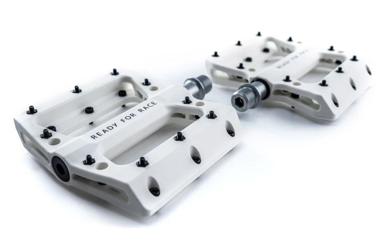 1. Pedale MTB RFR EPT platform, albi