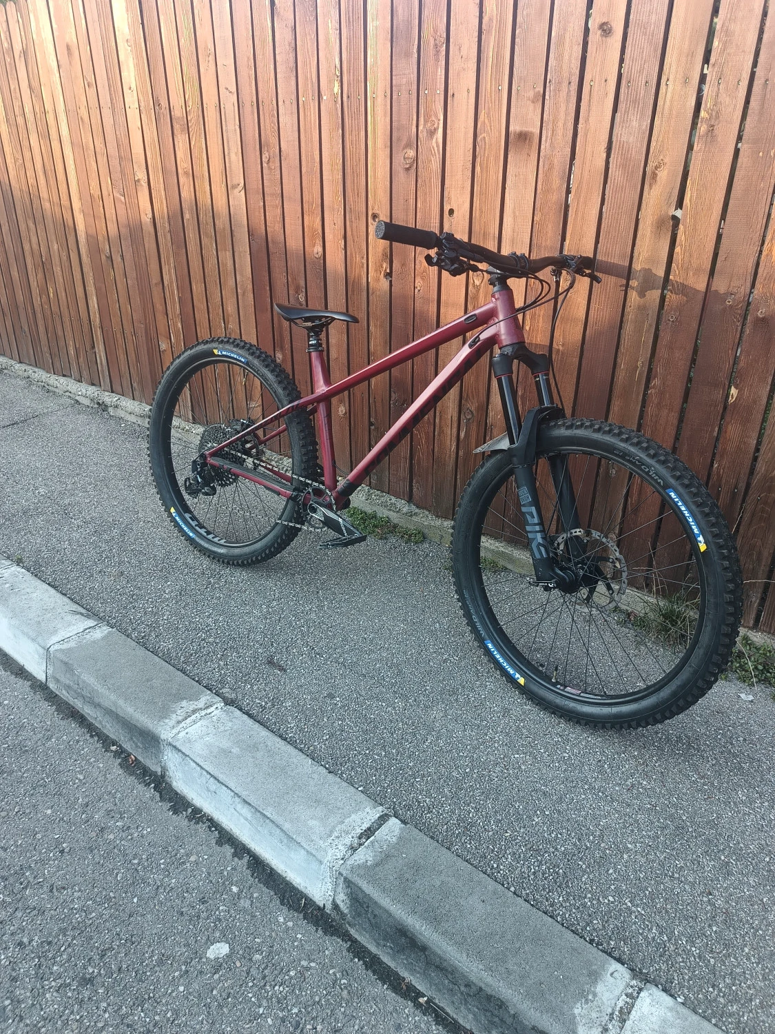5. Commencal Meta Ht Am