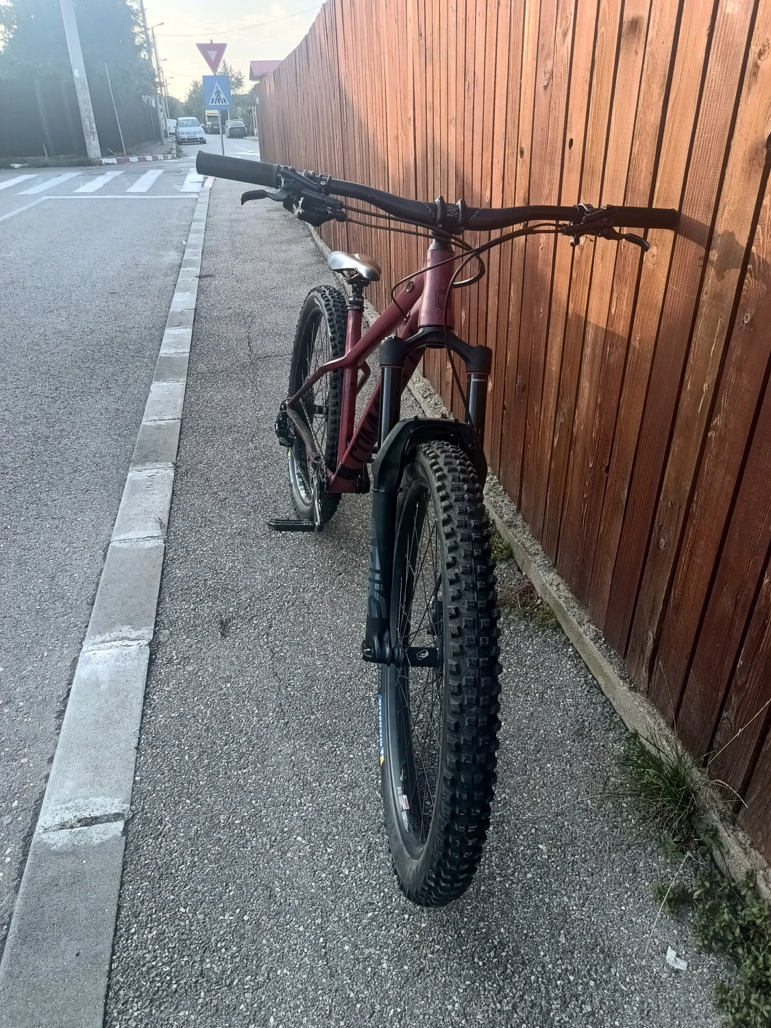 4. Commencal Meta Ht Am