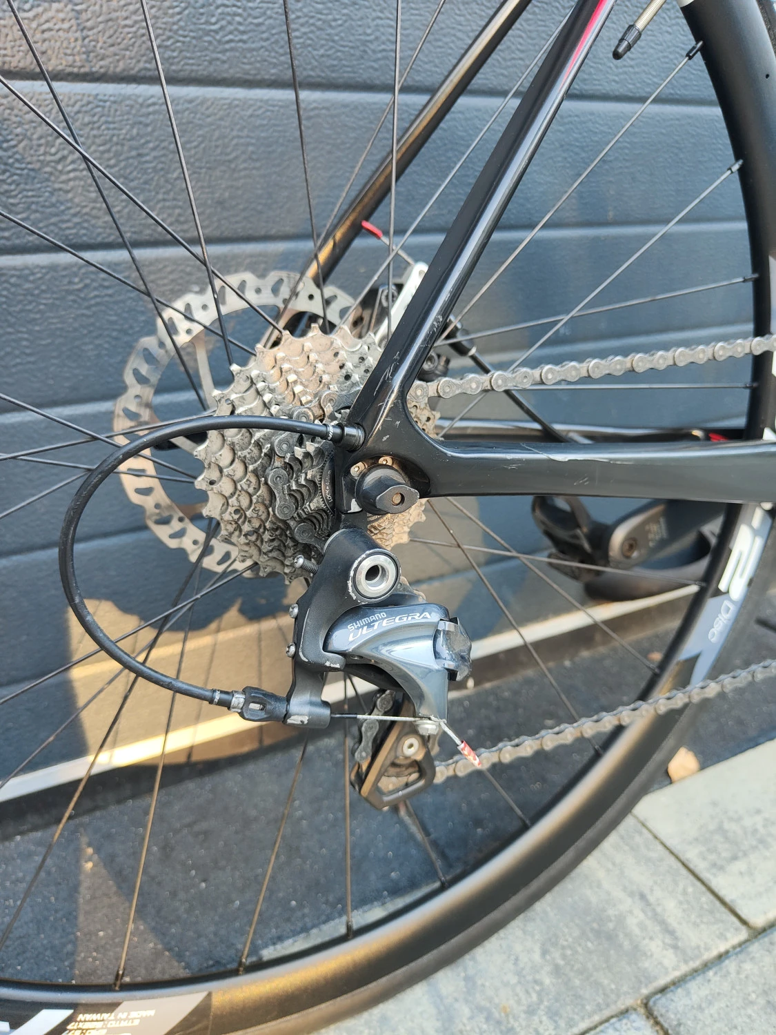 6. Bicicleta sosea / Cursiera carbon Giant Defy Advanced 1, frane disc
