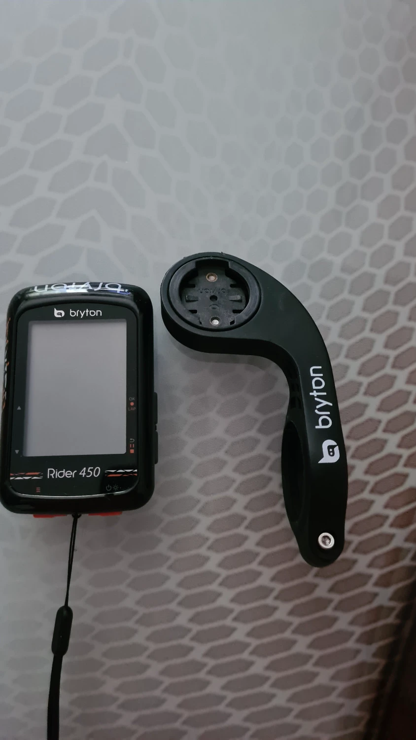 2. Ciclocompiuter Bryton Rider 450