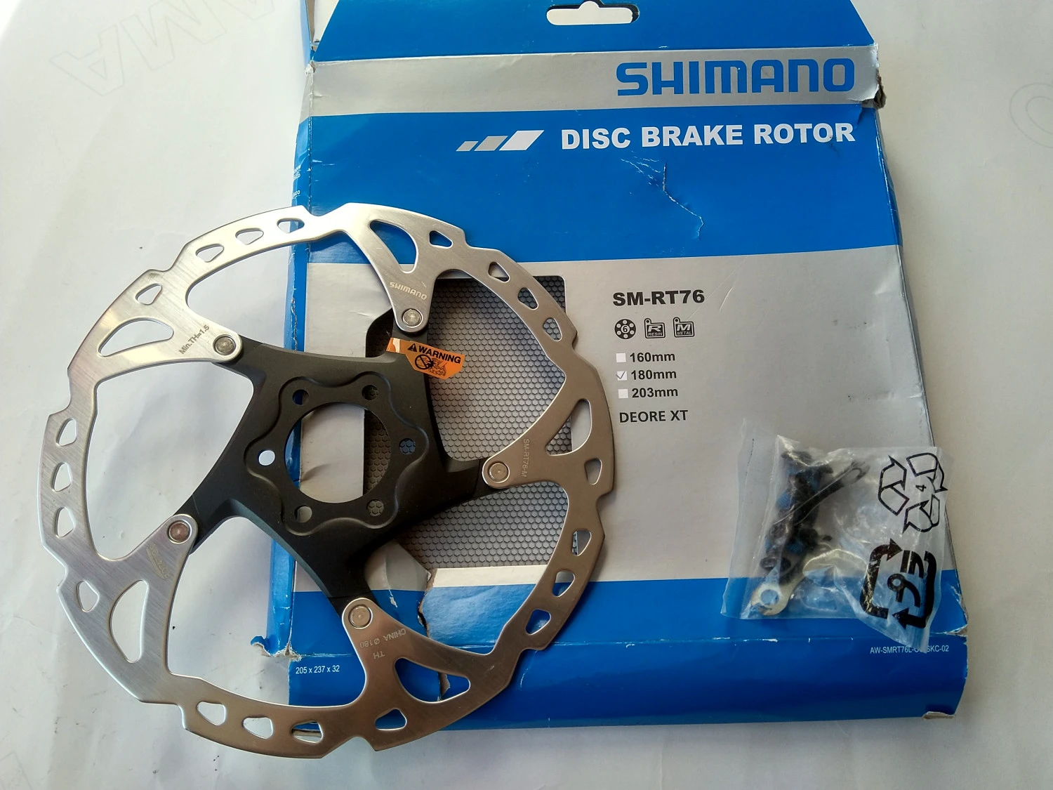 1. Disc Shimano XT SM-RT76 180mm nou