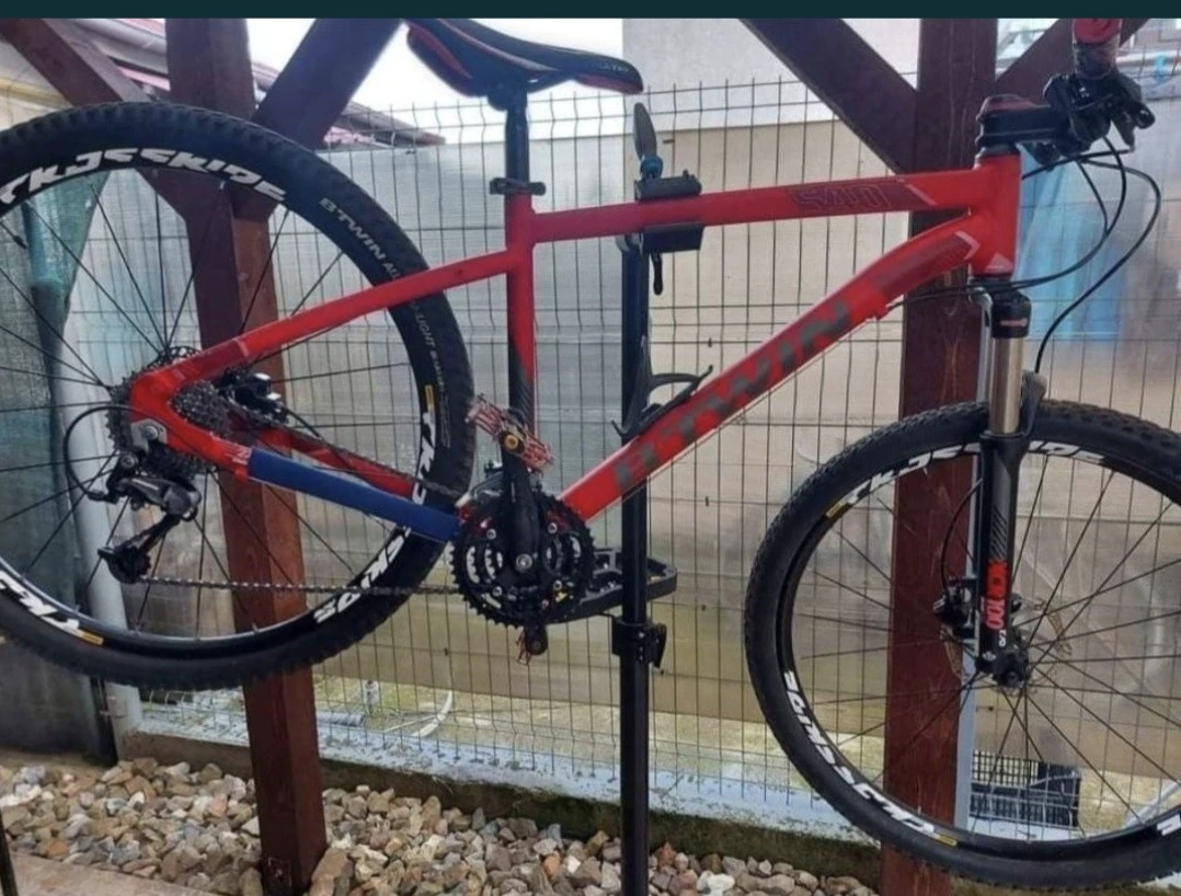 2. Bicicleta rockrider