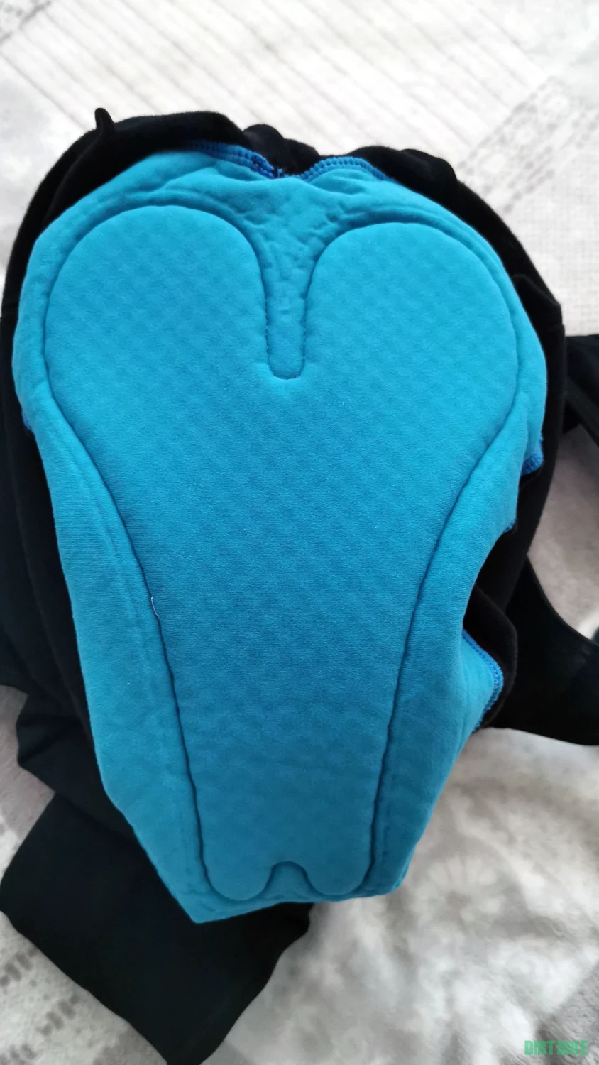 5. Vermarc Bib Tights Super Roubaix insert Antivento PR.R Men masura XL - XXL