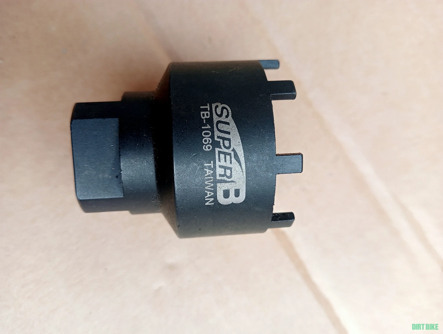 1. Scula E-Bike Super B model TB-1069