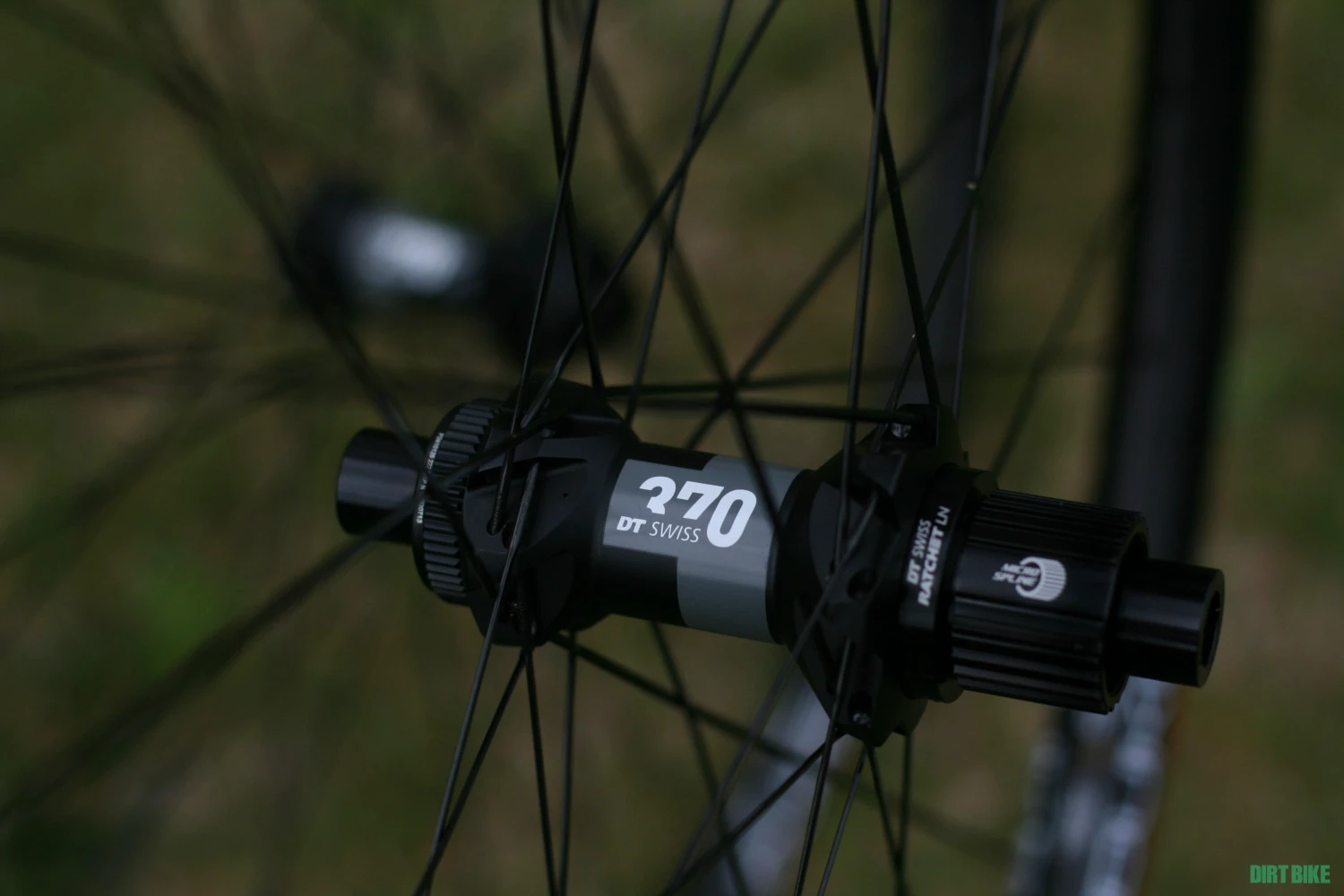 1. Set roti 29er boost - DT Swiss 370 ratchet + Duke Lucky Star HD