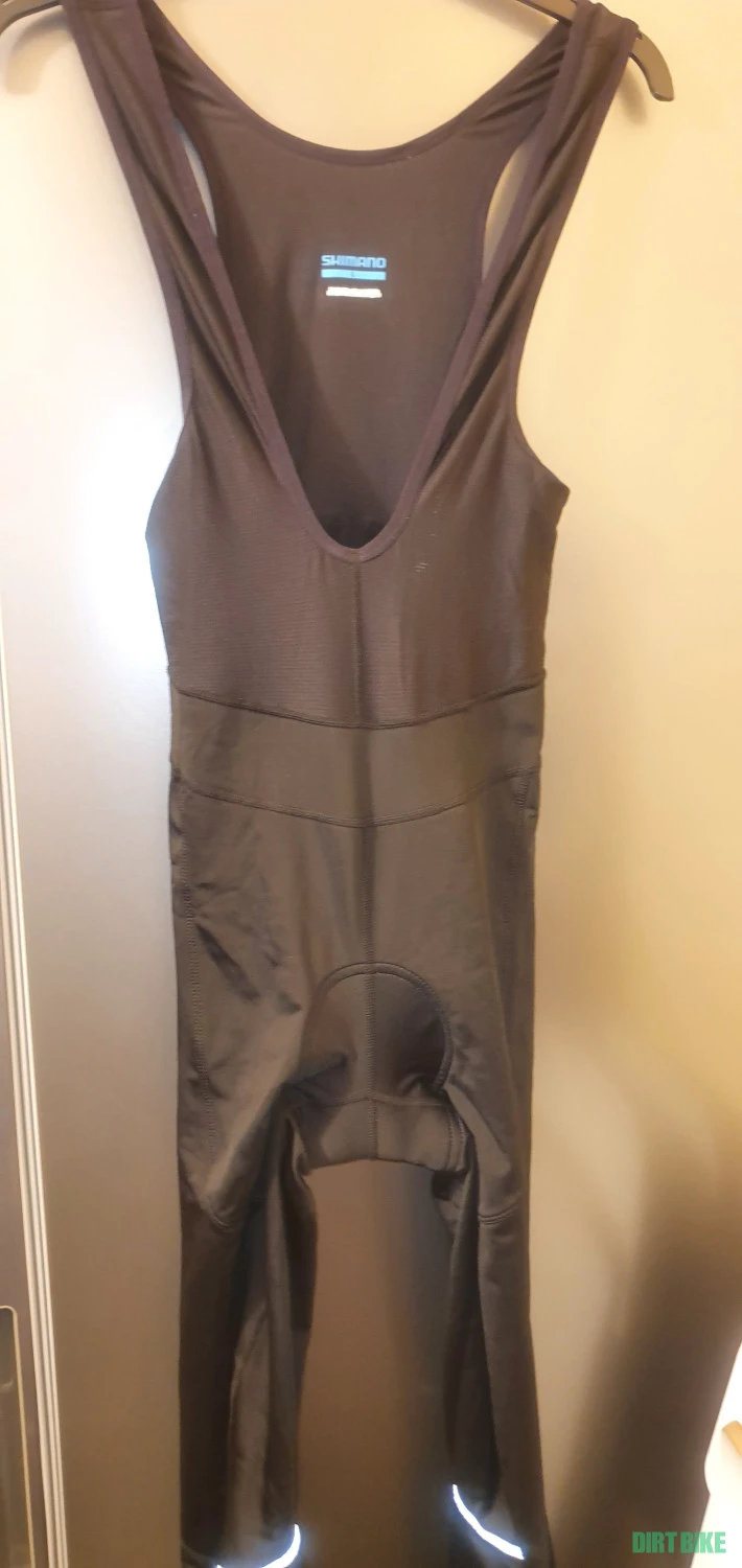 10. Pantaloni ciclism vreme rece Shimano masura L Piept 98-100 Inaltime 177-183 Talie 87-91
