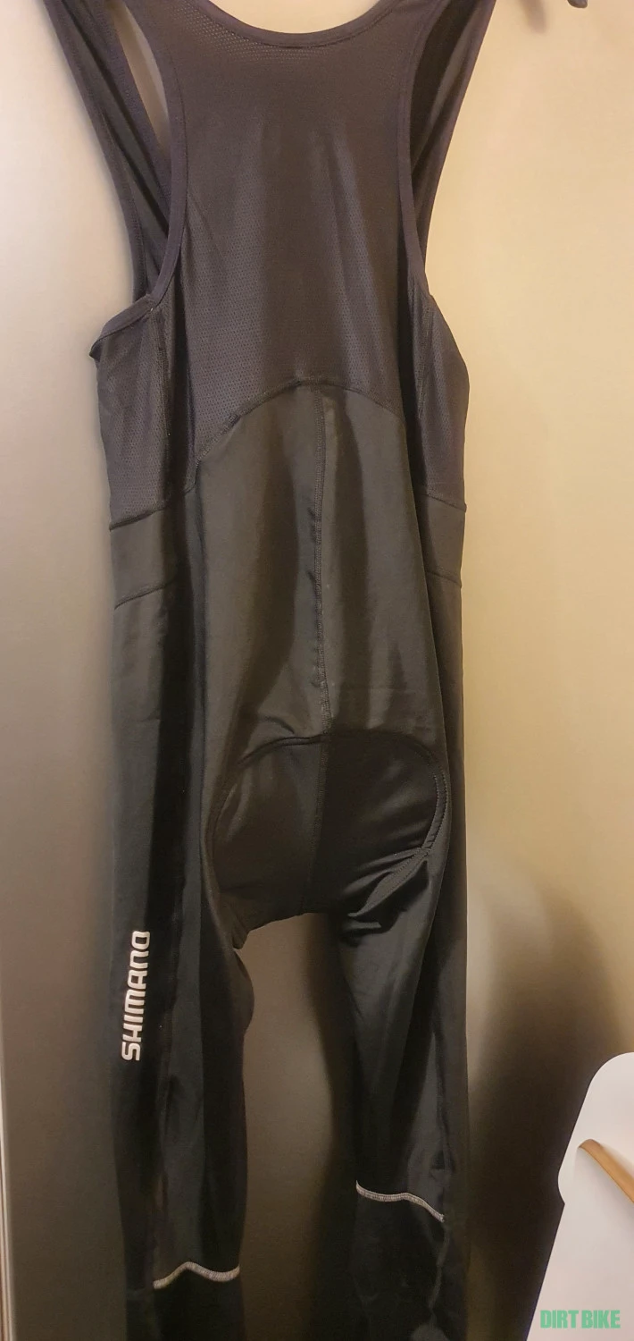 2. Pantaloni ciclism vreme rece Shimano masura L Piept 98-100 Inaltime 177-183 Talie 87-91