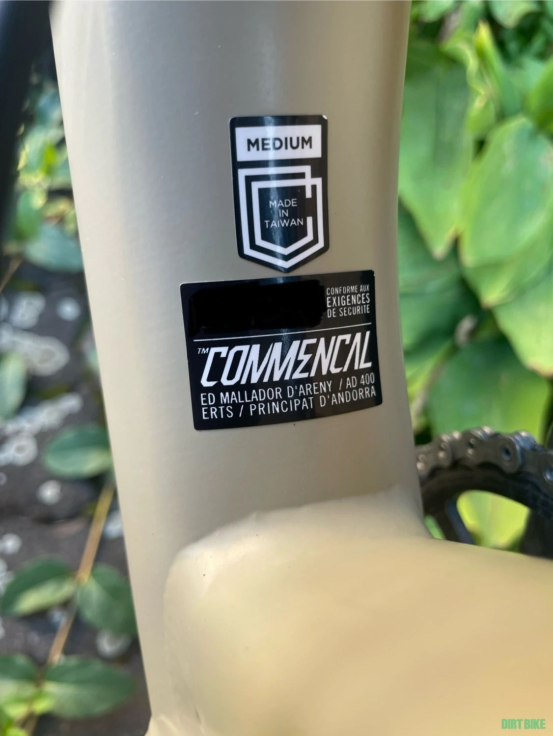 9. Commencal Clash 2021 marimea M