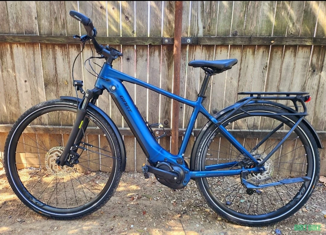 1. Bicicleta Electrica Giant Explore E+2 GTS An 2022 300km rulați