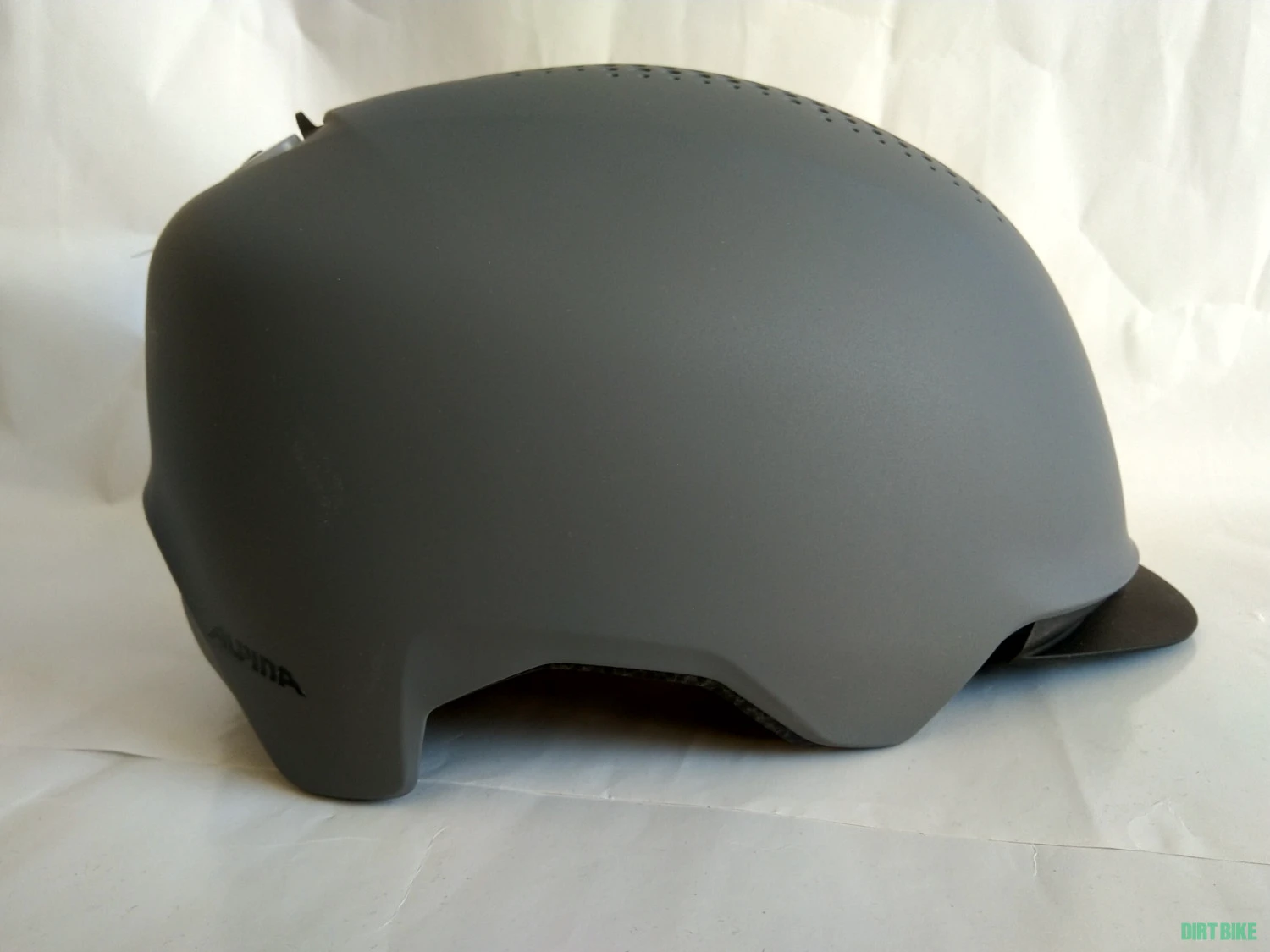 3. Casca ciclism urban/trotineta Alpina Idol 52-56 cm noua