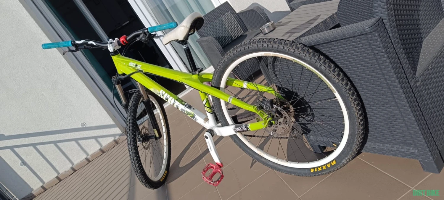 1. Voltage YZ 0