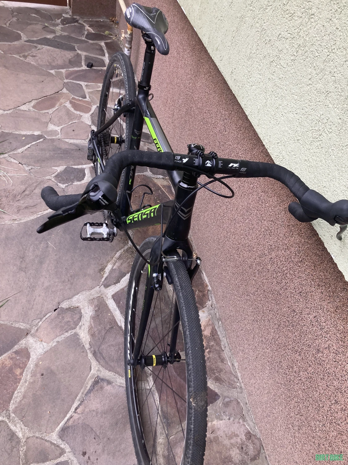8. Gravel SENSA FERMO SL
