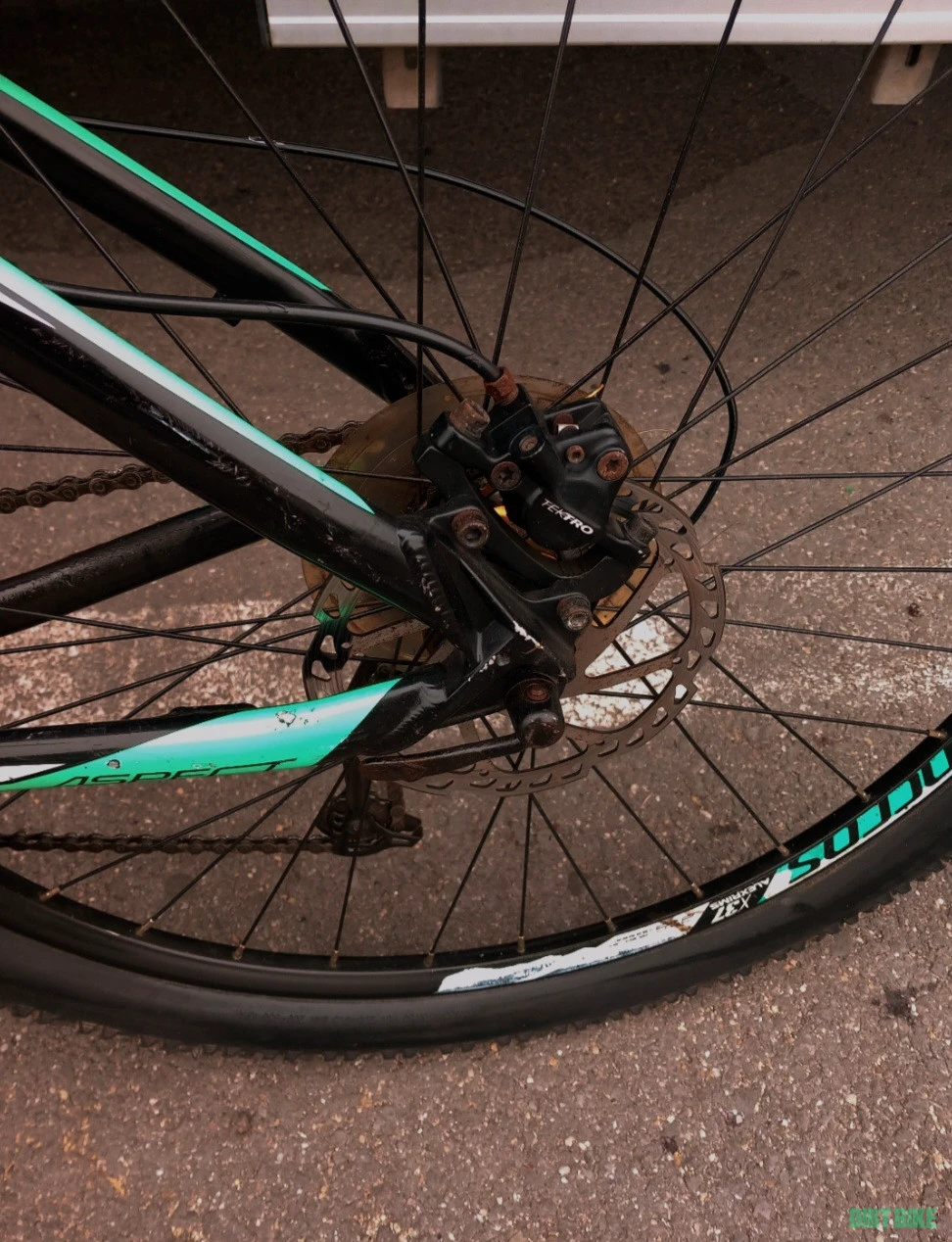 6. Bicicleta mtb scott