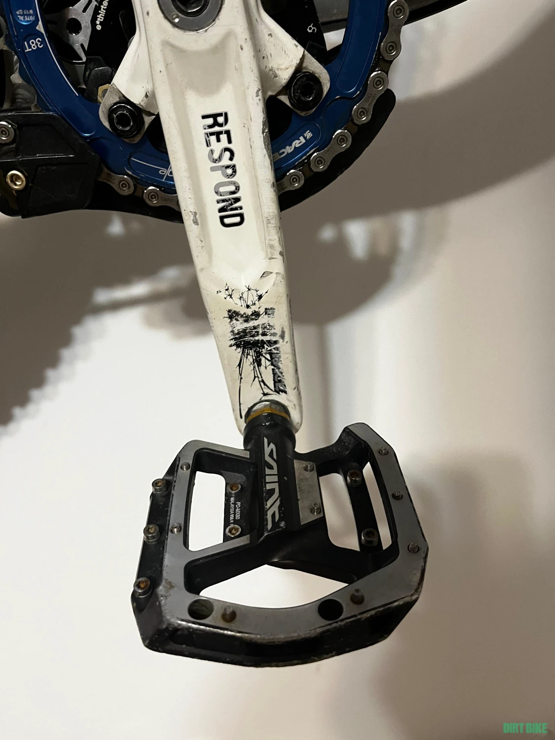 2. Giant Glory custom