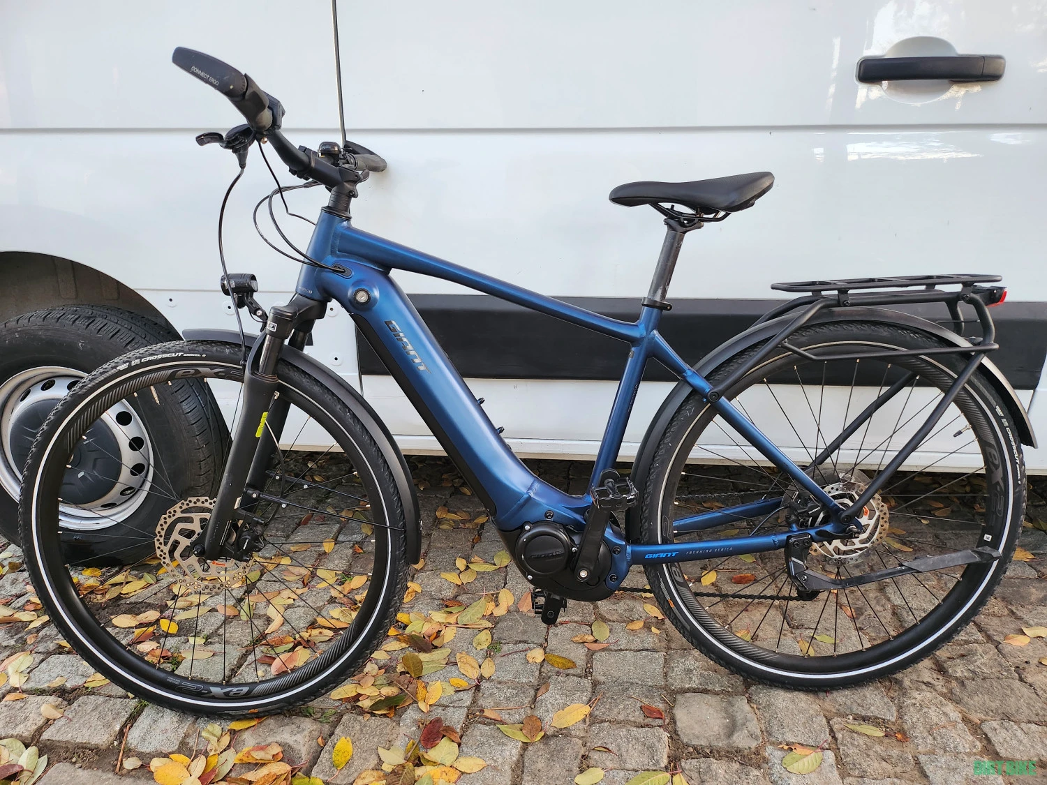 1. Bicicleta Electrica Giant Explore E+2 GTS 2022