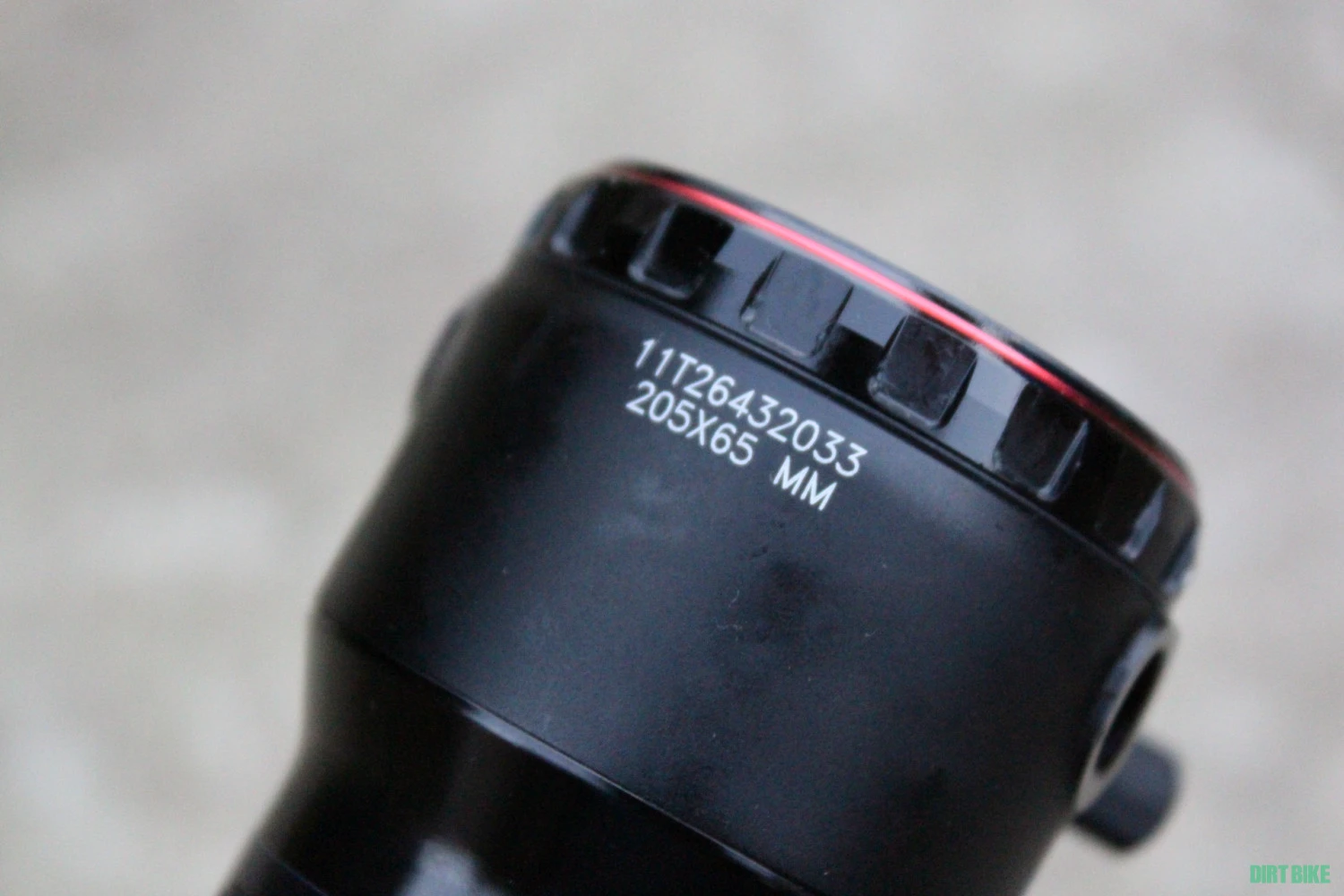 4. RockShox Super Deluxe Select R DebonAir 205x65mm Trunnion