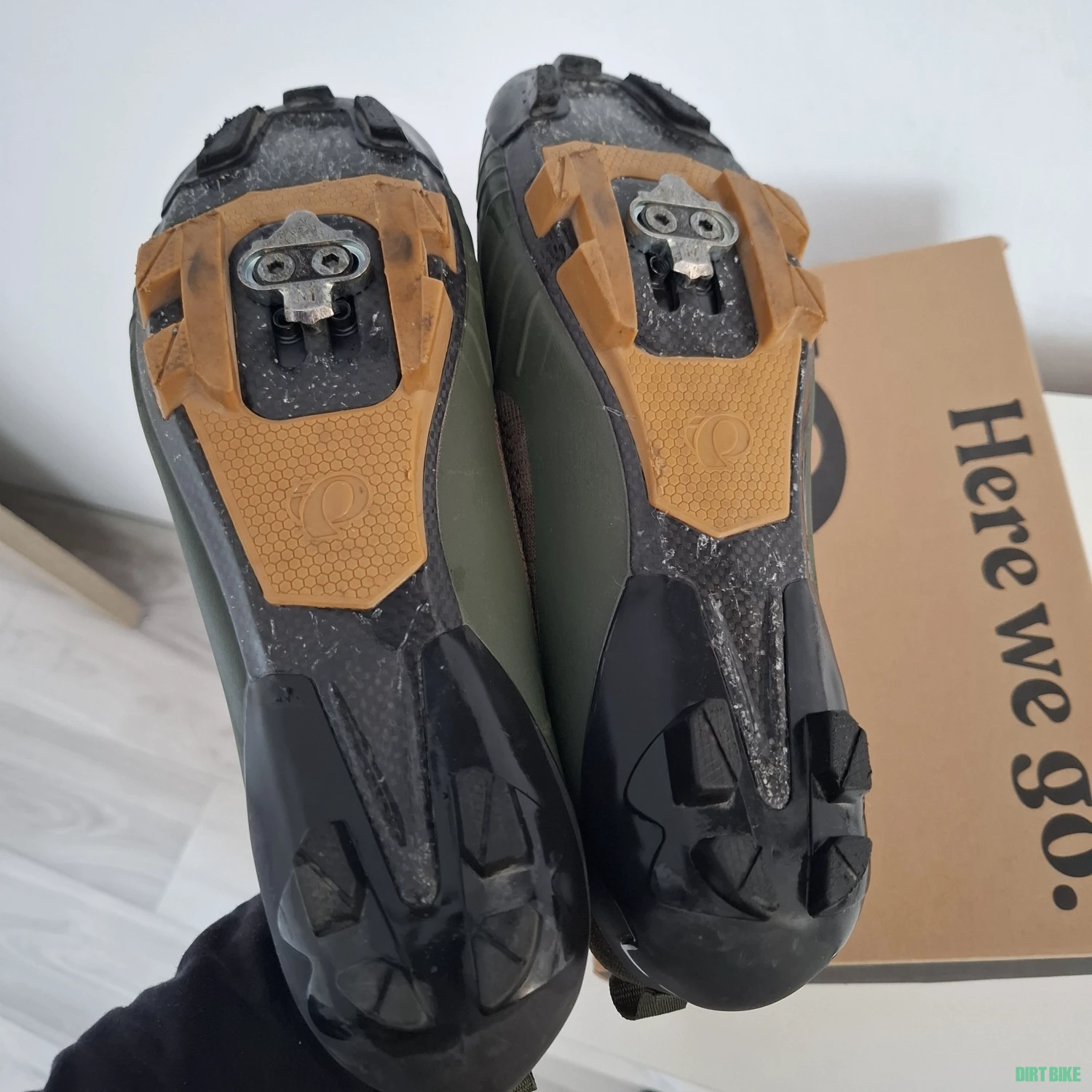 6. Pantofi Gravel MTB Pealr Izumi Gravel X cu BOA SPD