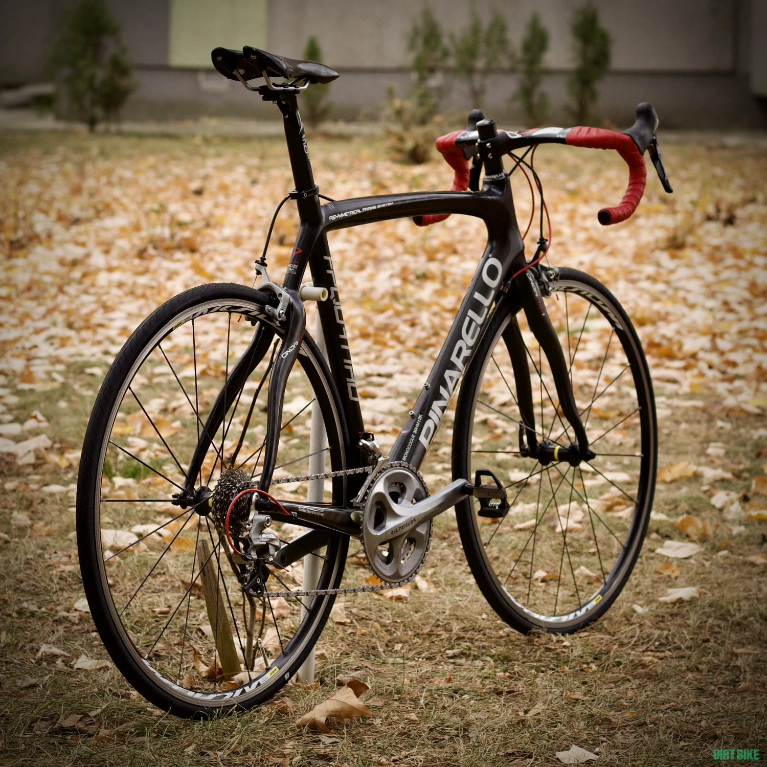 3. Cursiera Pinarello FP Quattro (FP4) - Ultegra - Carbon - Impecabila