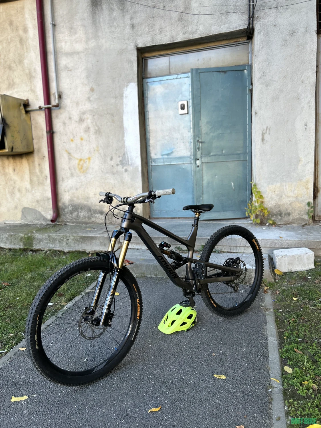 3. Vând radon swoop 10.0 h.d cf