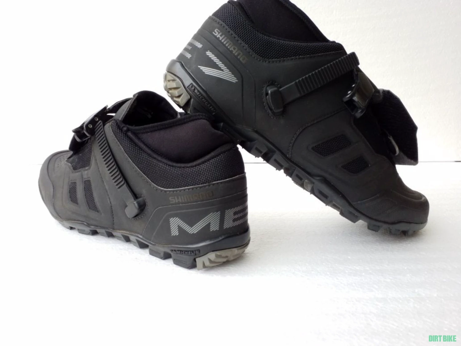 2. Pantofi Shimano ME7 / SH ME702
