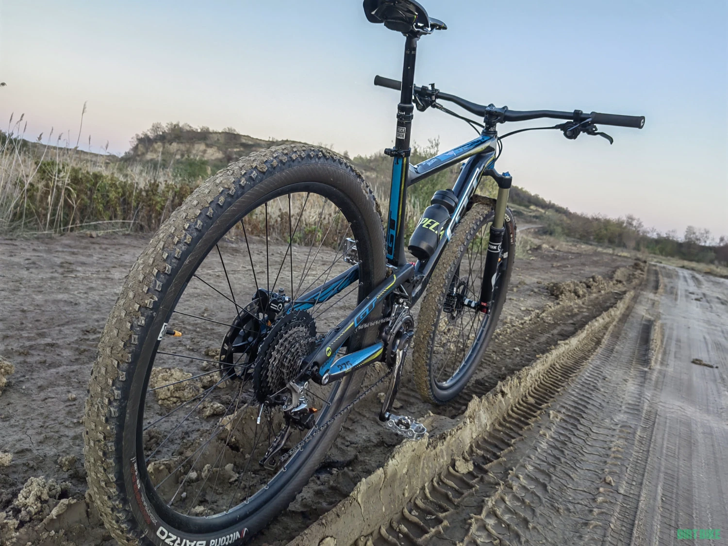 4. Gt helion pro carbon 29