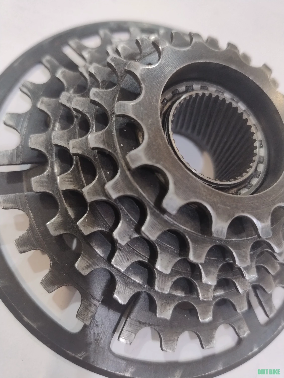 2. Pinion 7vit Helio Matic