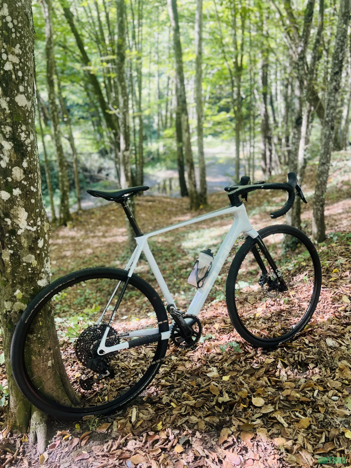 1. Cube Cross Race C:68X SLT, model 2023 ciclocross marimea 56
