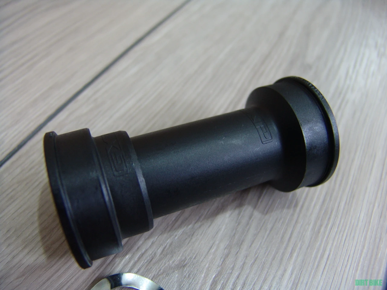 4. Butuc pedalier pressfit SRAM GXP BB86/Nou
