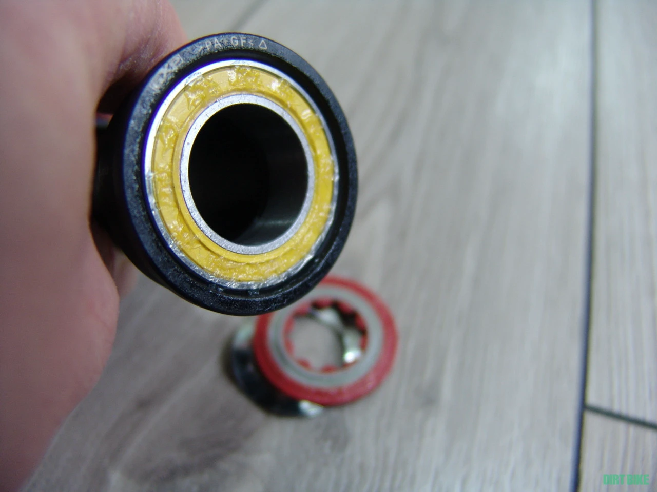 5. Butuc pedalier pressfit SRAM GXP BB86/Nou