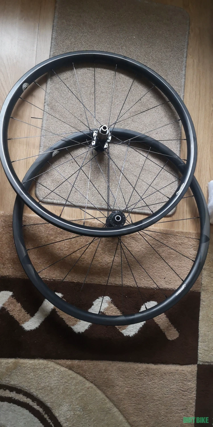 1. Pearson 1860 Hoopdriver Bump and Grind carbon disc