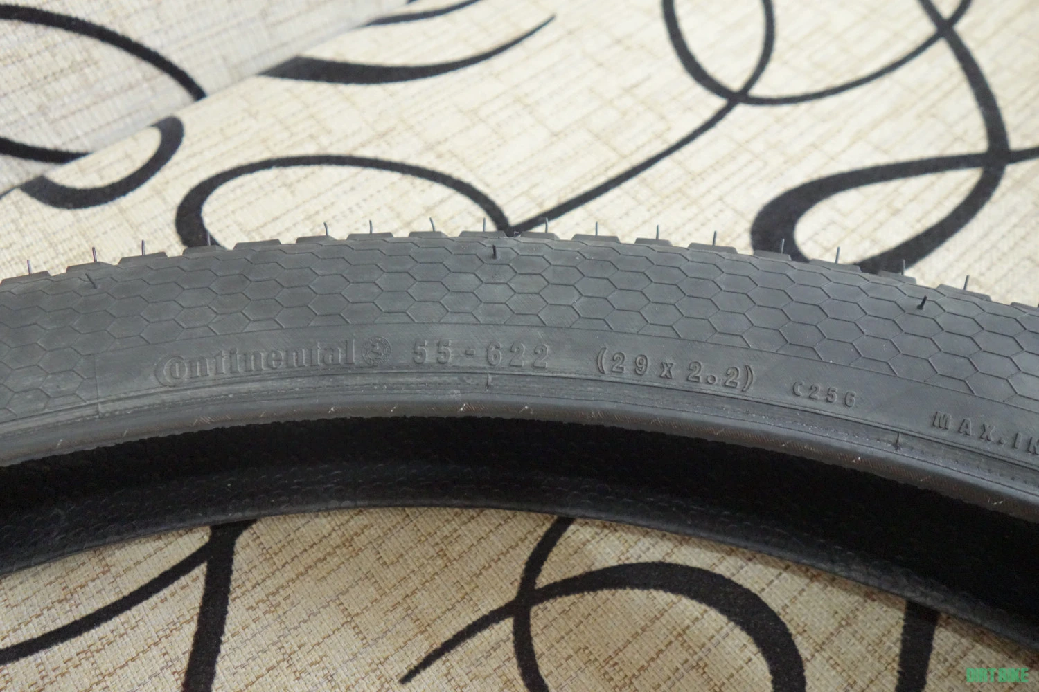 6. Schimba sau vand anvelopa Continental Race King 29 2.2