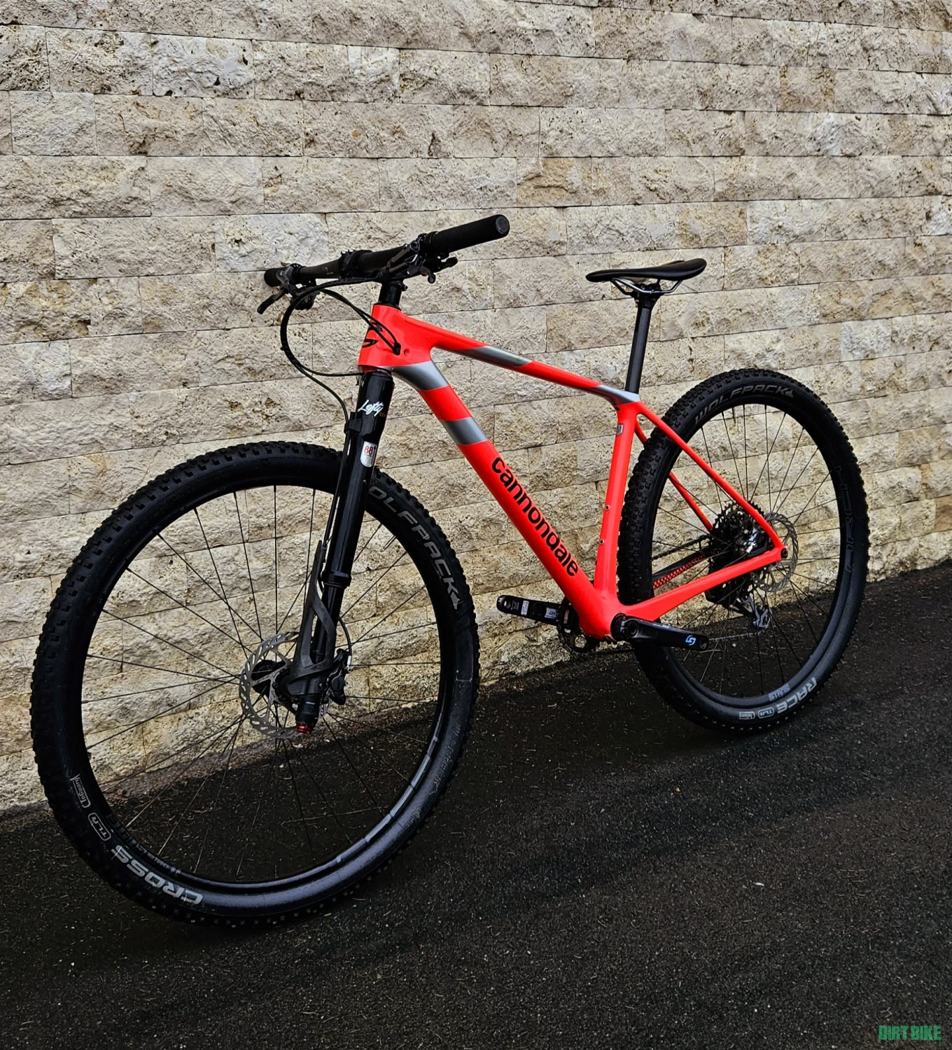 1. Cannondale Lefty Ocho Carbon 29 XTR M Powermeter