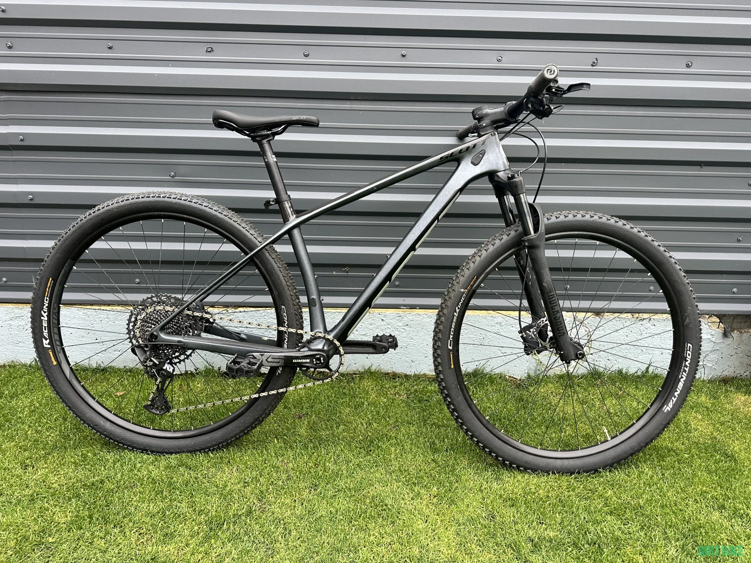 1. Scott 920 Carbon RockShox