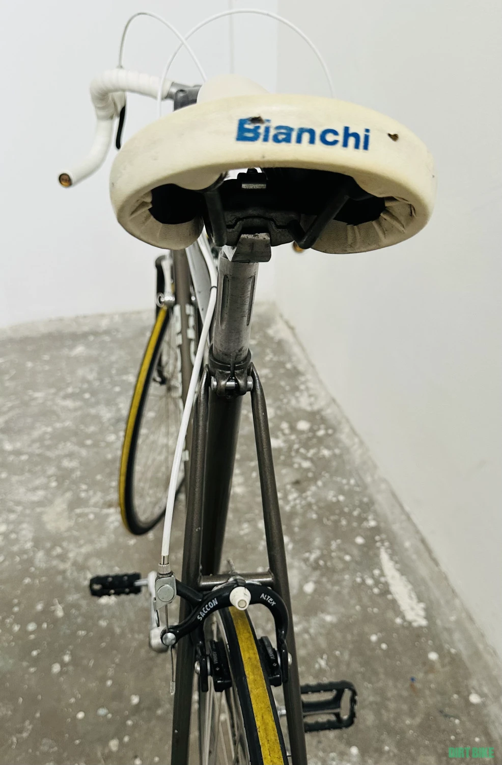 6. Bianchi Strada originala made in Italia pregătită pentru L’Eroica