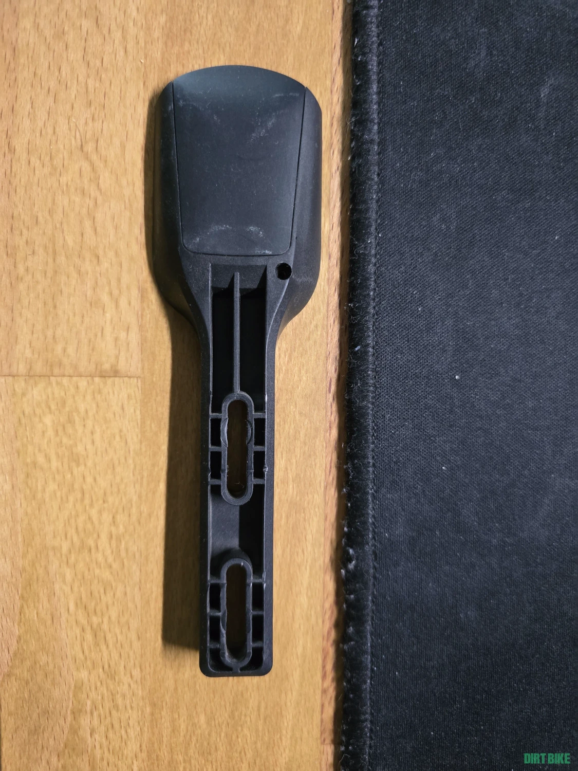 2. Wahoo Elemnt Bolt aero out-front mount