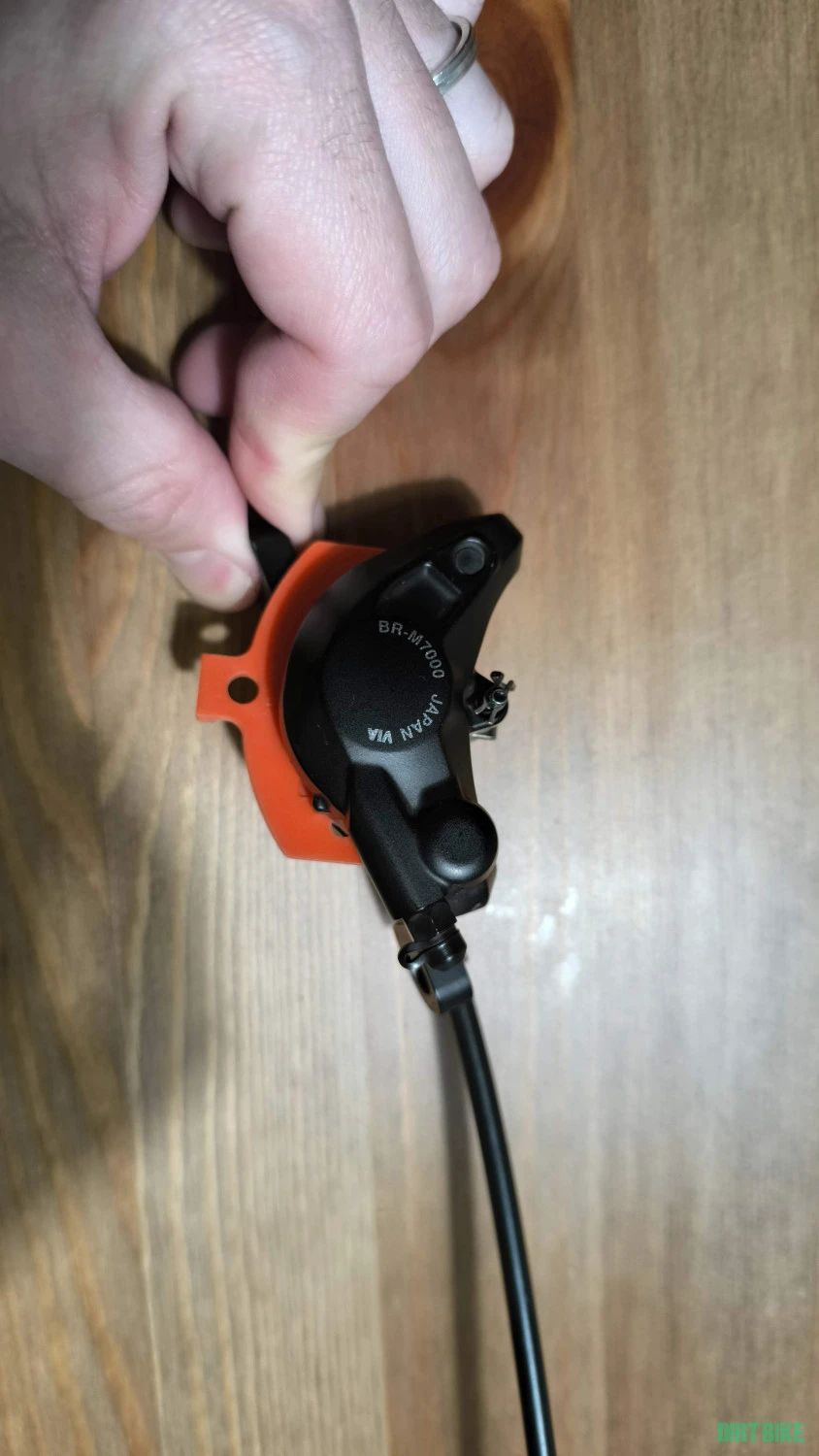 1. Frana fata Shimano SLX Bl-M7000