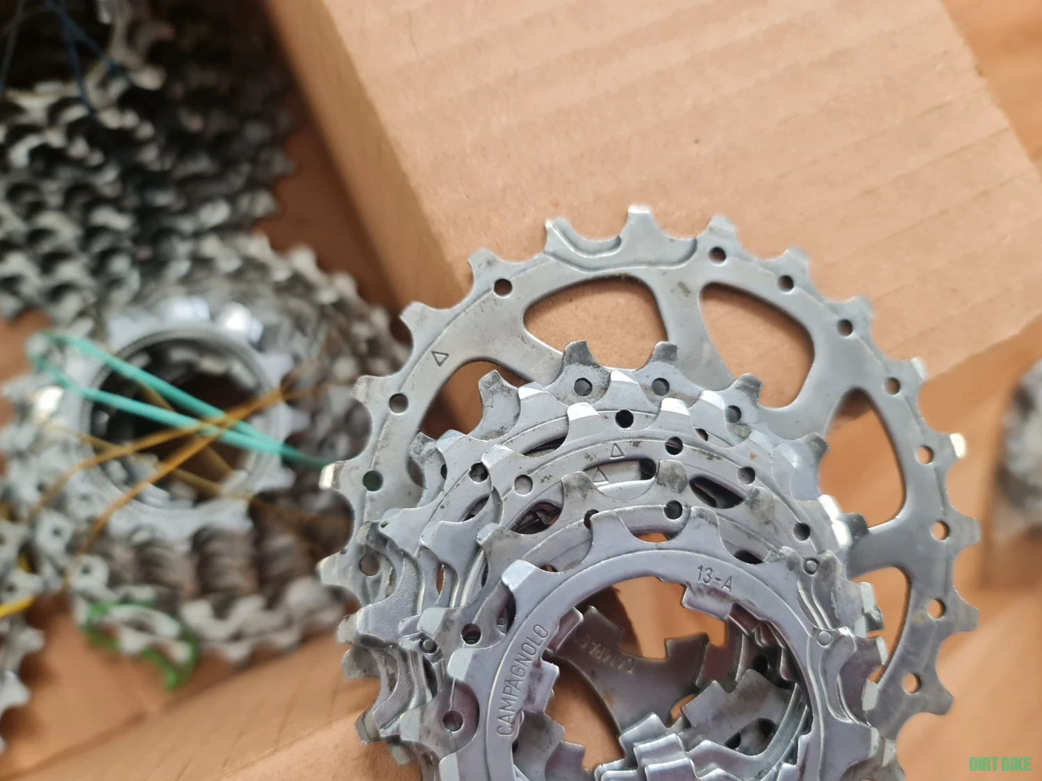 2. Pinioane Campagnolo pentru 10 viteze