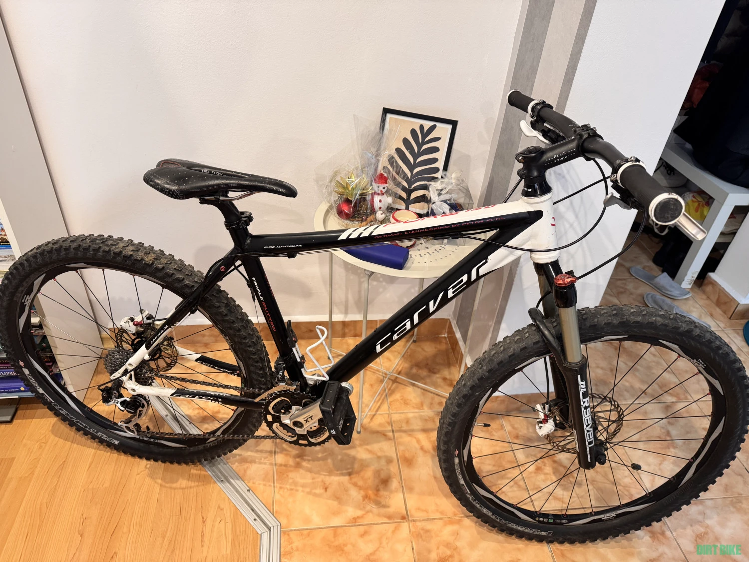 1. Bicicleta carver pure 150 marime S 26’’
