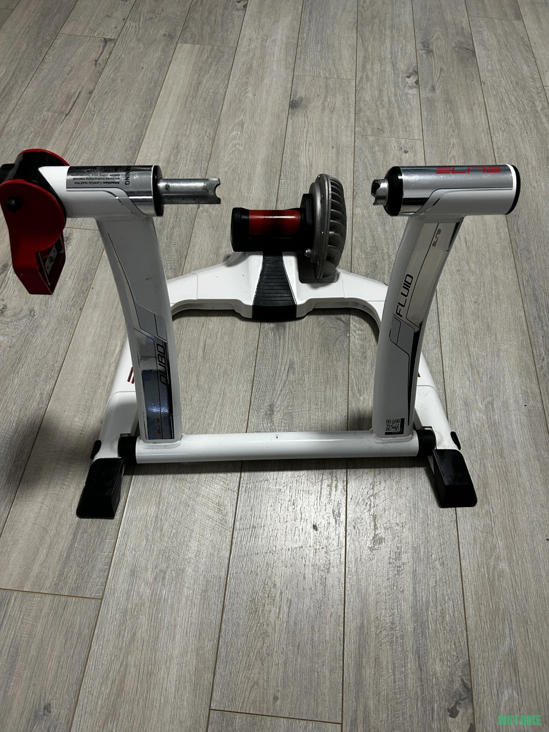 1. Hometrainer Elite Qubo Fluid