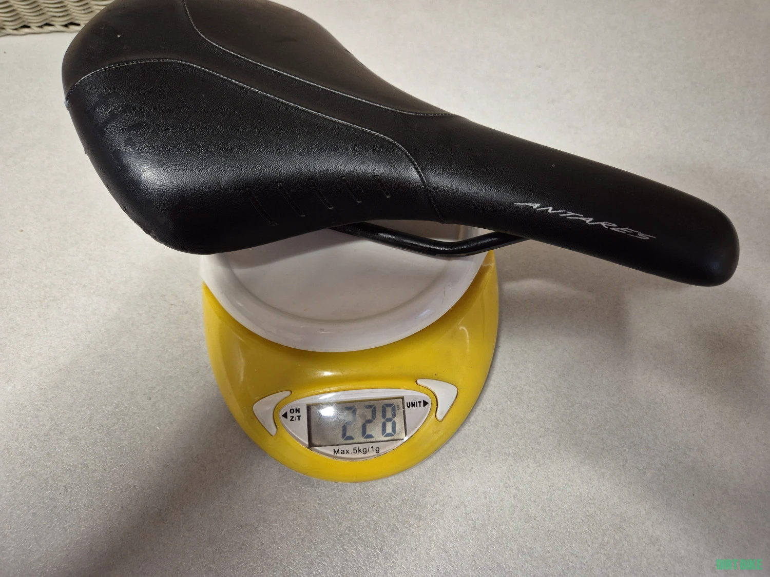 1. Sa Fizik Antares carbon