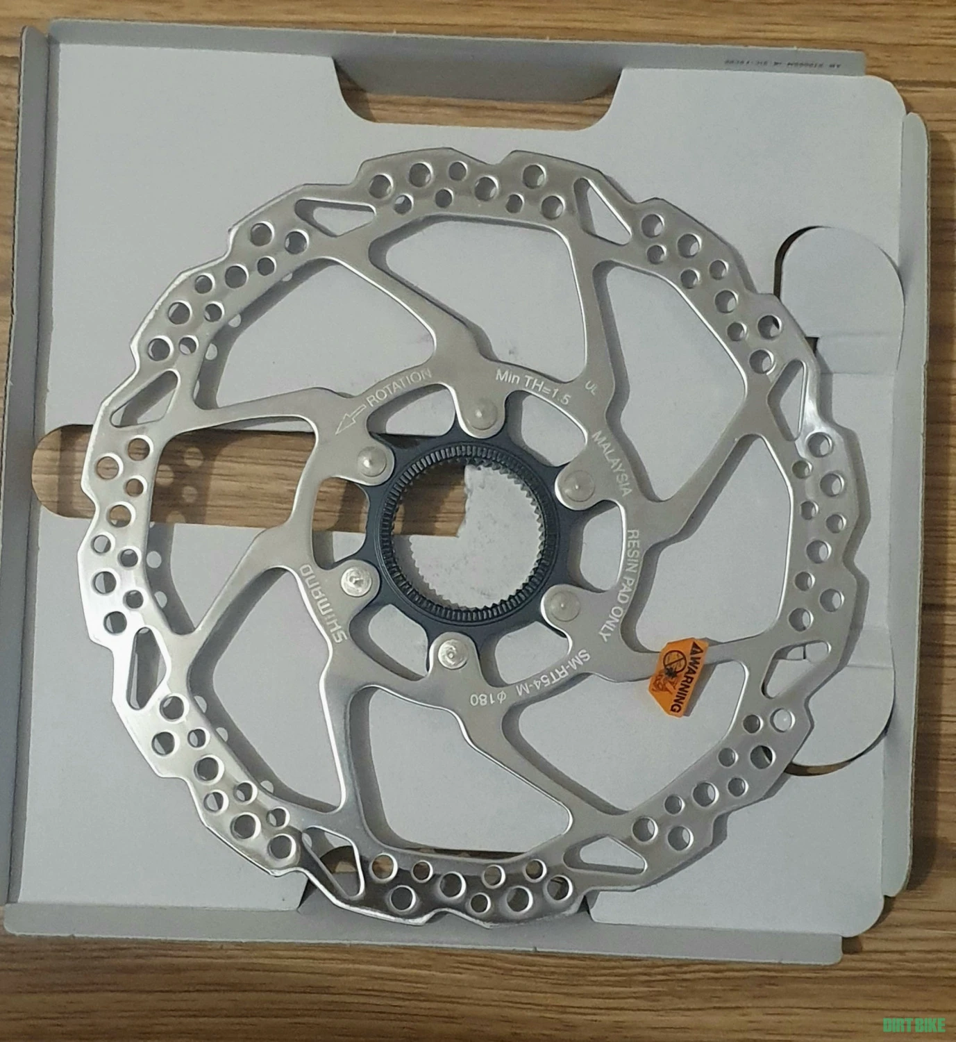 1. Disc Shimano RT54 180mm Centerlock