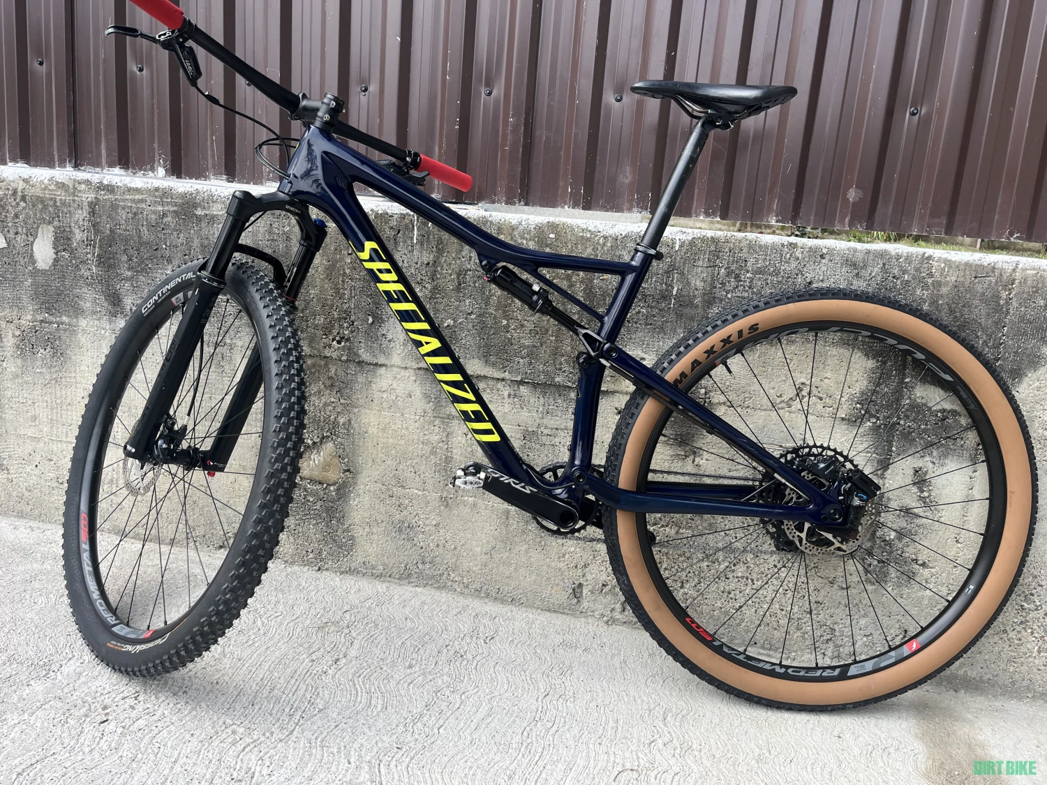 2. Specialized epic 2020
