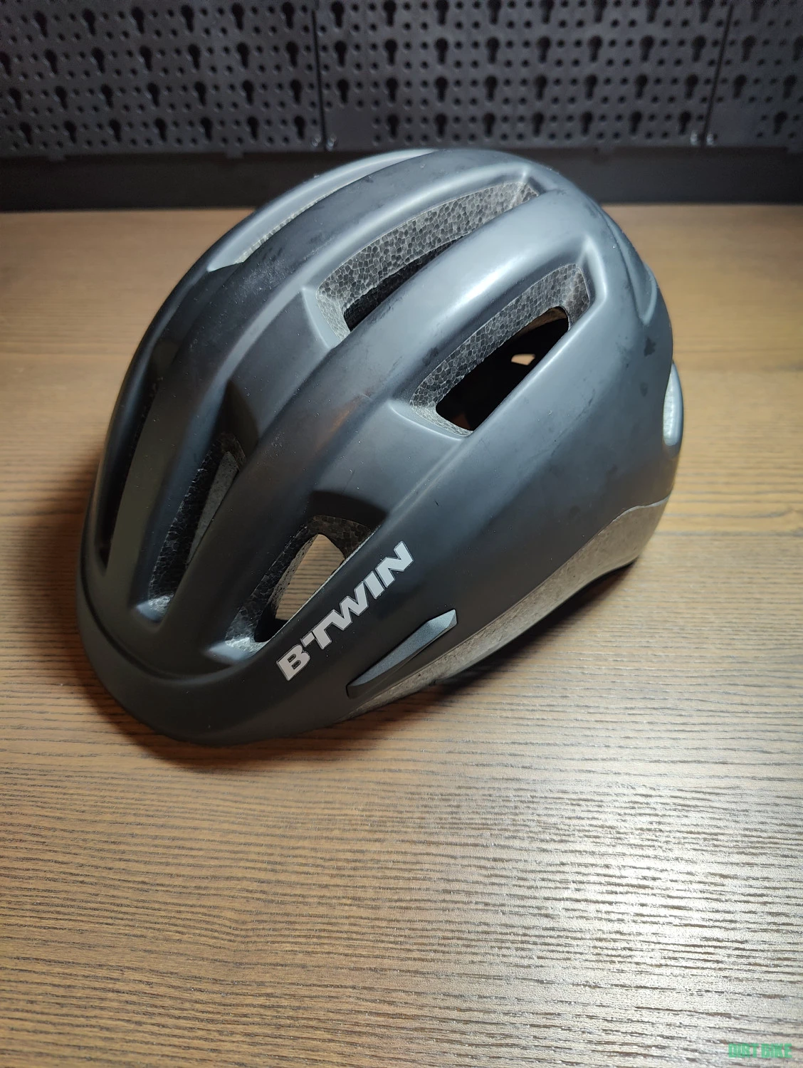 1. Casca ciclism MTB cursiera Btwin CBH500 - marime L- aproape noua