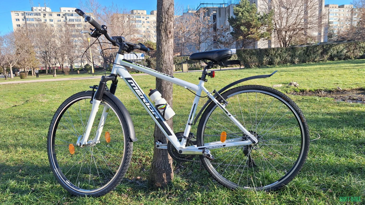1. Merida Crossway 20, aluminiu, mărime 48