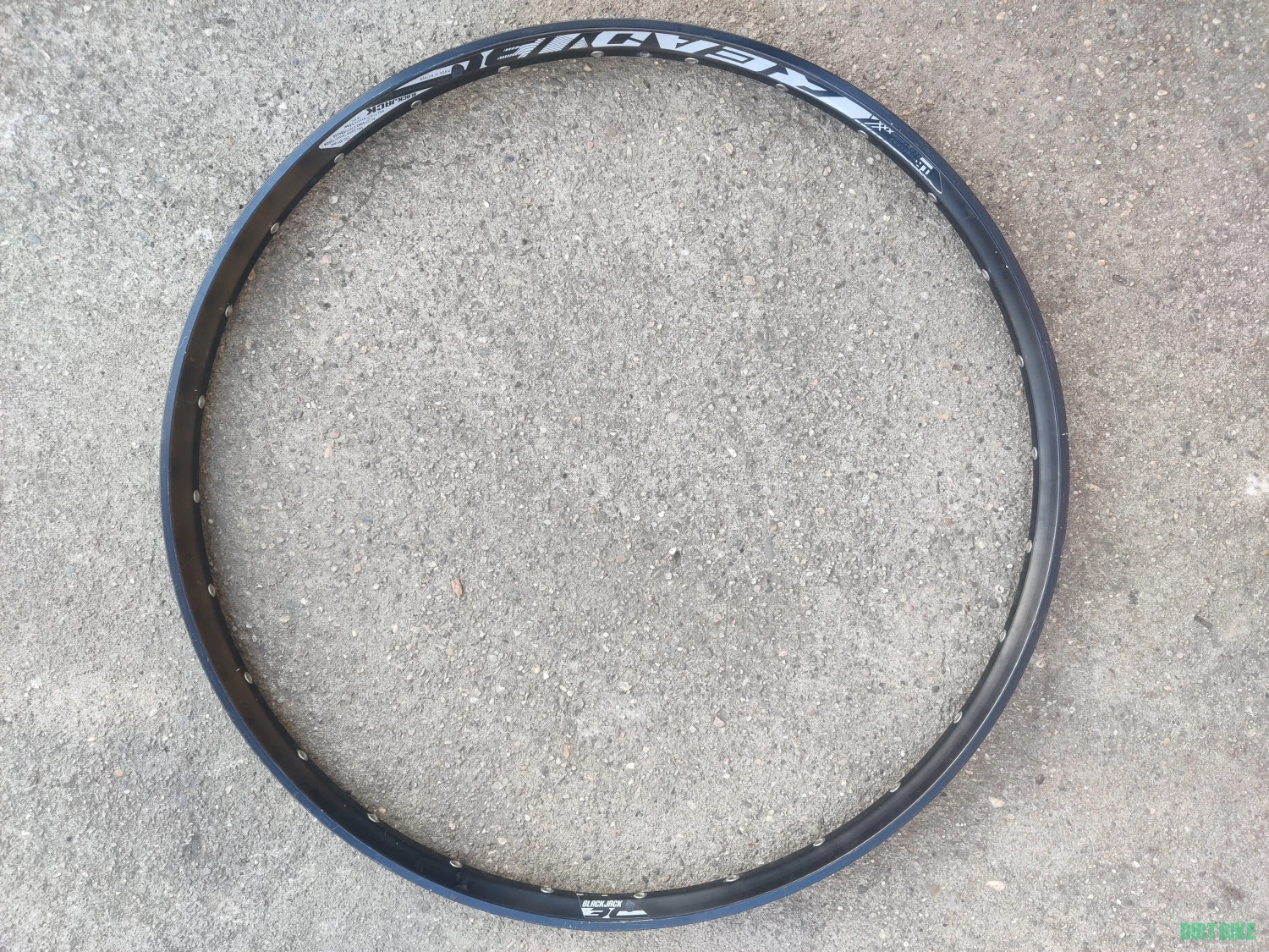 1. Janta Mtb 27.5 BlackJack Ready 30