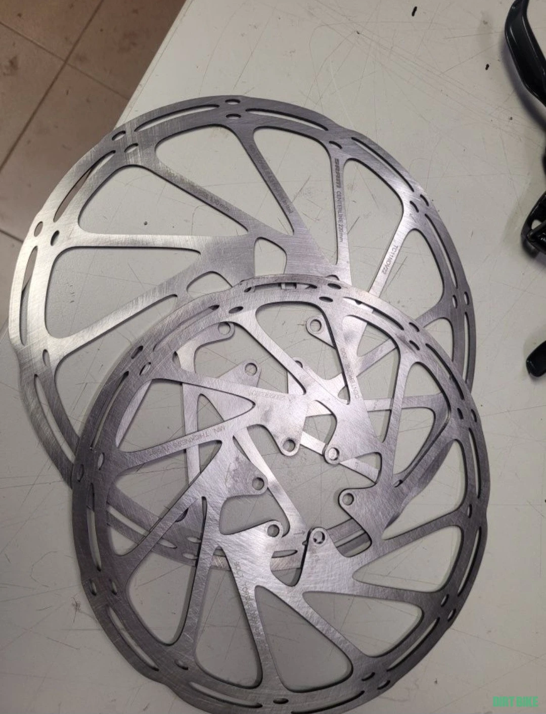1. Frane sram code r