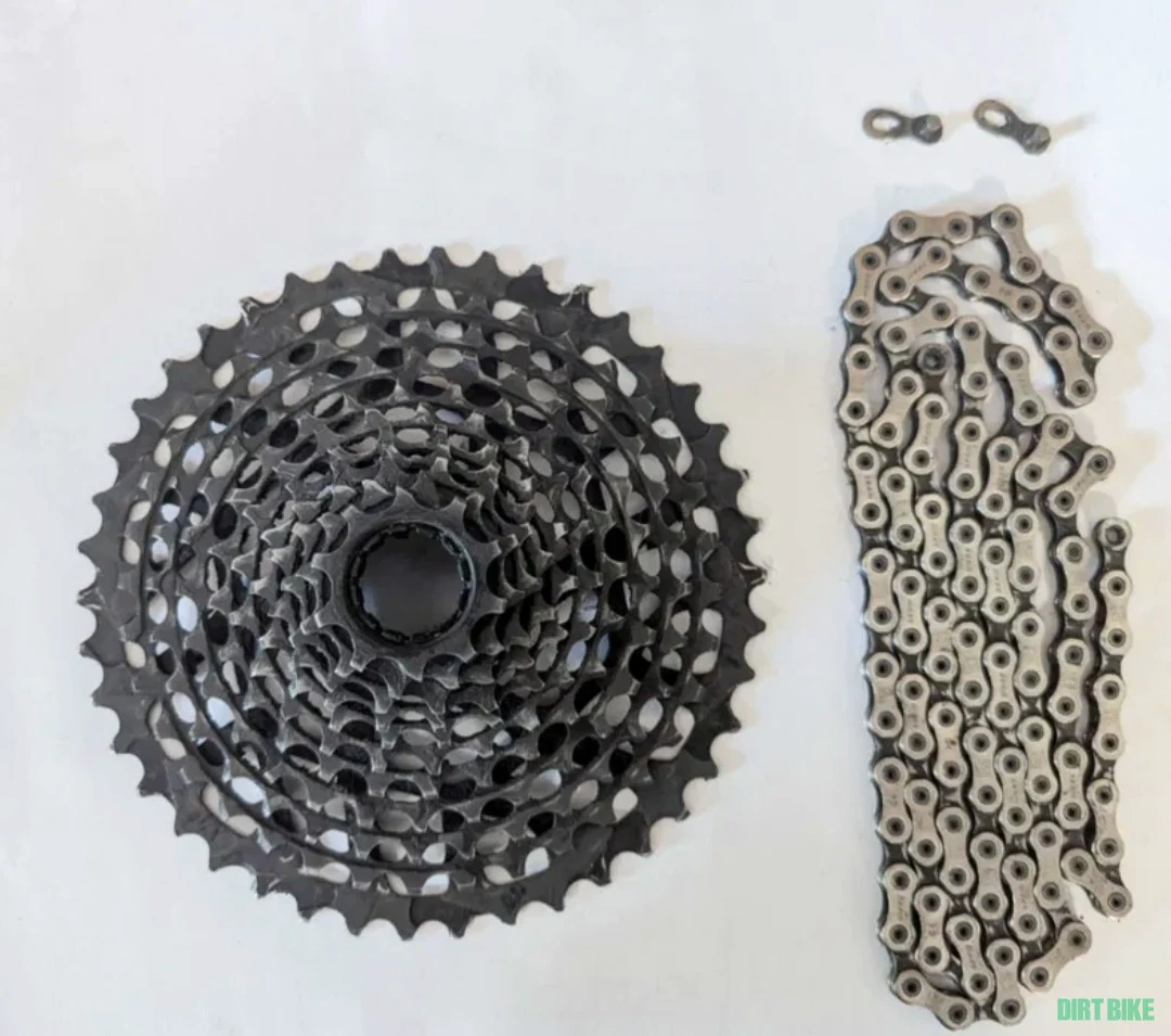 1. Pinioane + lant Sram X01 si XX1