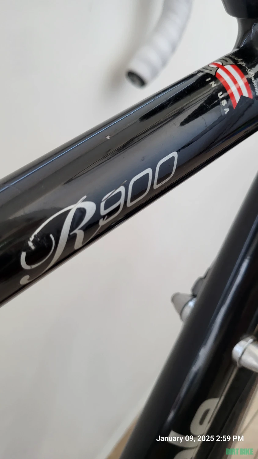 1. Cannondale R900